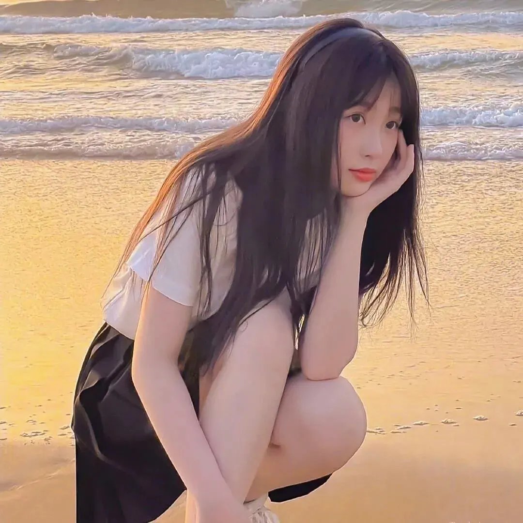 李 海报